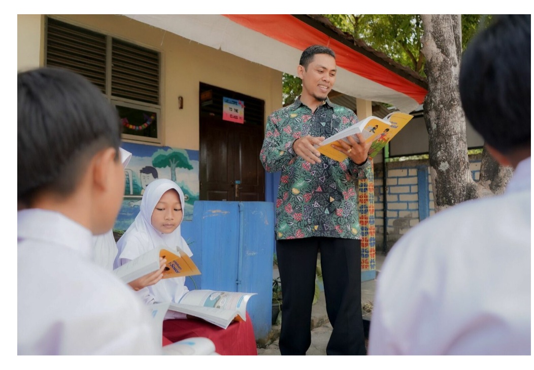 Kemendikdasmen Siapkan 14 Triliun untuk Tunjangan Guru Non ASN Tahun 2026, Ini Dia Jenis Tunjangannya