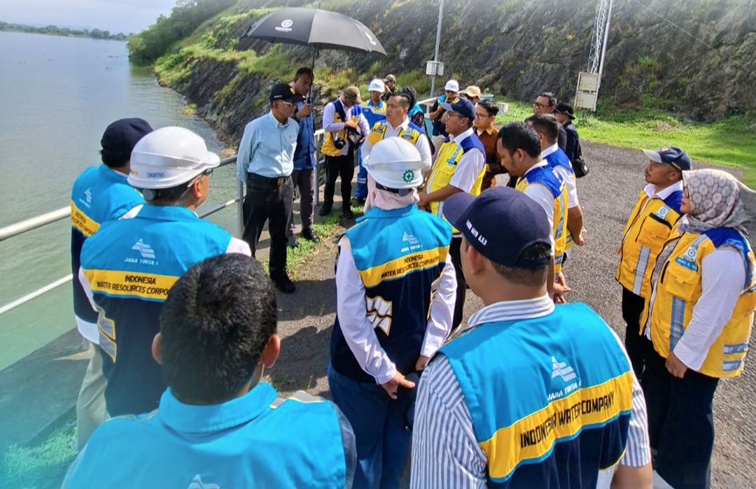 Perum Jasa Tirta I Buka Lowongan Staf untuk 5 Posisi Jabatan, Pendidikan Minimal S1, Cek Persyaratannya di Sini