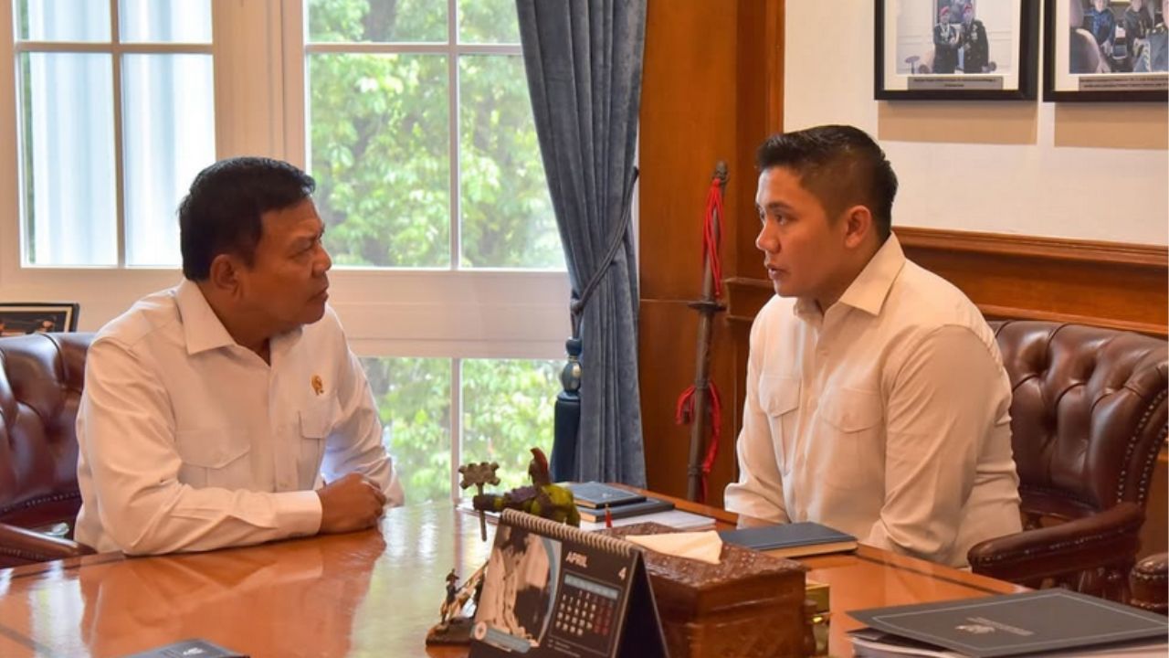 Pertemuan Tertutup BIN dan Seskab di Momen Lebaran, Apa yang Dibahas Herindra dan Teddy? Ini Sinyal Penting dari Istana