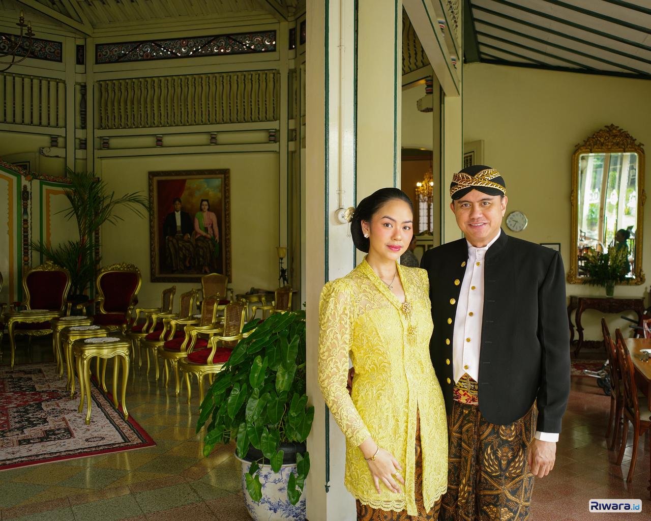 Rania Maheswari Yamin Bersama Sang Ayah, KPH Roy Rahajasa Yamin