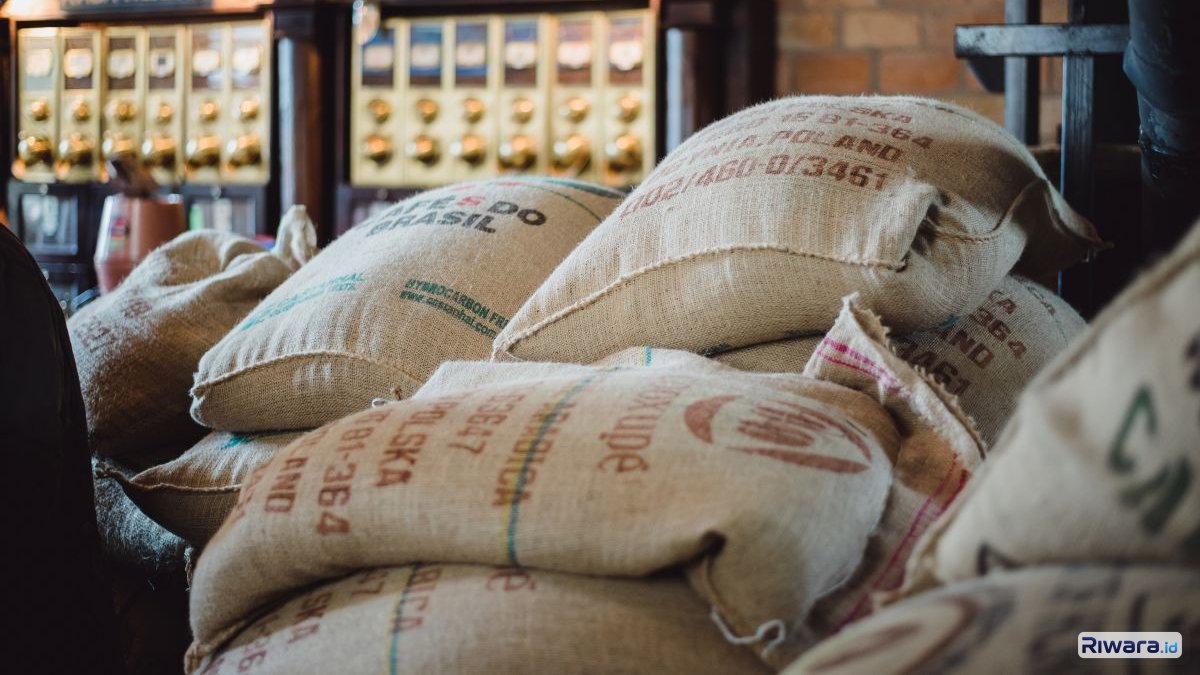 Bulog prediksi 3 bulan kedepan beras capai 6 ton, ini tantangan yang akan dihadapi
