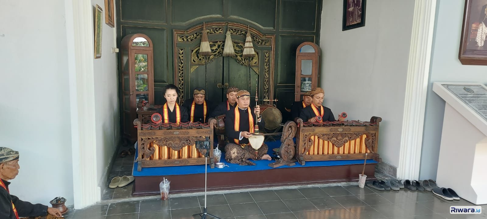 Hiburan di Museum Karaton Surakarta
