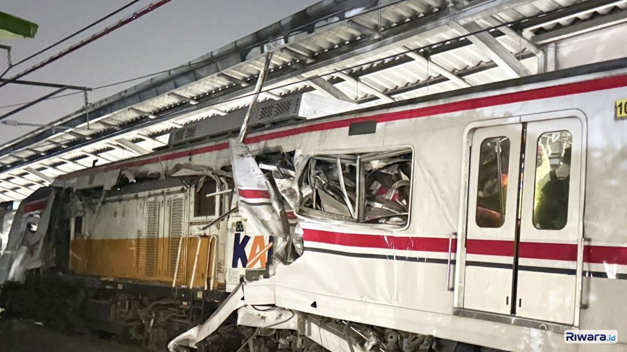 Tabrakan Maut KA Argo Bromo Anggrek dan KRL di Bekasi, Basarnas Kerahkan Tim Elite untuk Evakuasi Penumpang Terjepit