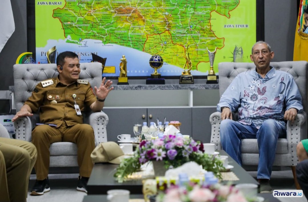 Gubernur Jateng Ahmad Lutfi Berbincang dengan Perwakilan E3i Medhat Omran Terkait Pengolahan Sampah