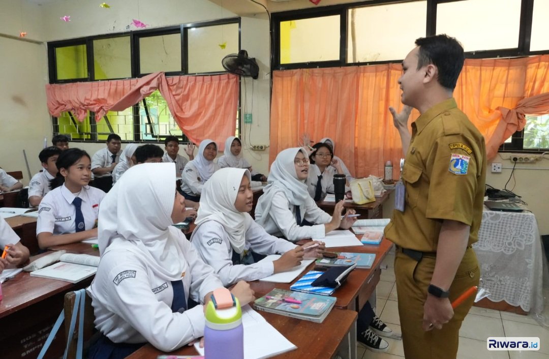 908.617 Guru PPPK Penuh Waktu Bisa Ikuti Seleksi CPNS 2027, Bagaimana Nasib Guru PPPK Paruh Waktu? Ini Penjelasan Kemendikdasmen