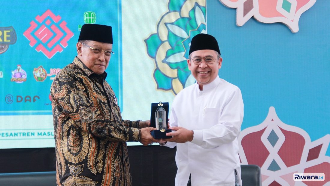 Gus Rozin Kian Diperhitungkan di Bursa Ketum PBNU di Muktamar ke-35 Jombamg, Siapa Dia?