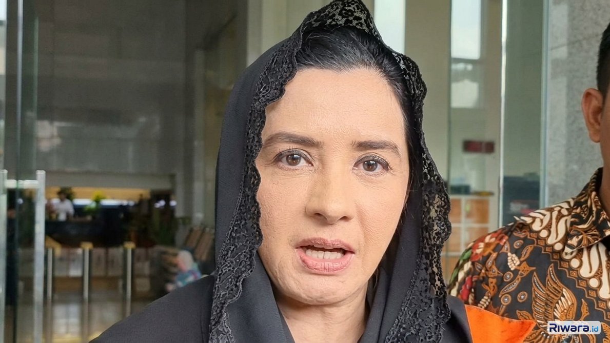 Bupati Pekalongan Nonaktif Fadia Arafiq Dituntut 5 Tahun Penjara dan Uang Pengganti Rp2,69 Miliar