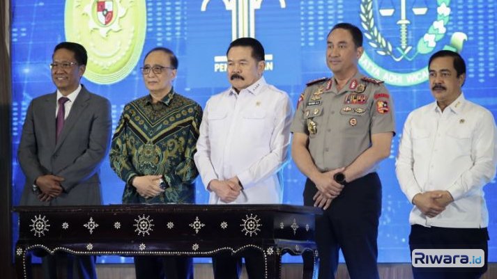 Kapolri dan Menkum Penandatanganan SKB Keterpaduan Sistem Peradilan Pidana, Perkuat Kepastian Hukum